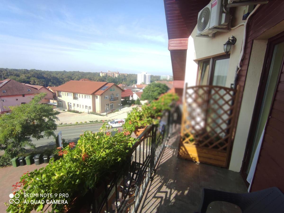 Tomis Pensiune Băile Felix Exteriör bild